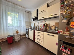 Apartament 3 camere, 72 mp, zona Lidl - Simion Barnutiu, Garaj inclus  - imagine 4