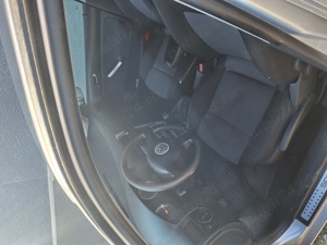 Vw Bora an 2002 motor 1.6 benzina 16V, 105 cai - imagine 3