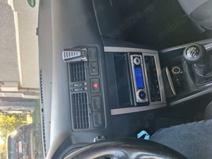 Vw Bora an 2002 motor 1.6 benzina 16V, 105 cai - imagine 6