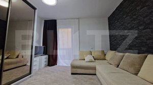 Apartament cu 3 camere, 68mp + 22mp depozitare, parcare, zona Porii - imagine 3