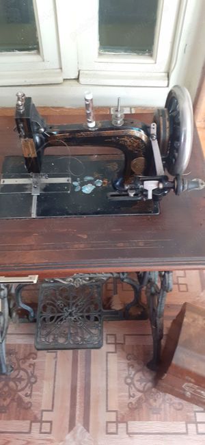 Masini de cusut ffff.vechi ,fabricatie germana PFAFF - imagine 8