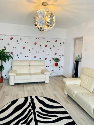 Apartament cu 3 camere in zona Decebal - imagine 19