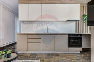 Apartament cu 3 camere de închiriat, parcare subterana, Complex Cozia - imagine 16