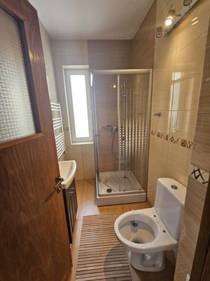 Inchiriere apartament spatios, bloc nou, garaj, Craiovei - imagine 8