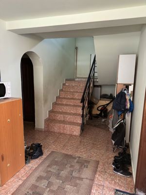 Casa individuala, 6 camere, 210mp utili, teren 420mp, Zona Mehala! - imagine 2