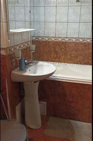  Apartament 2 camere, renovat, mobilat si utilat, Colentiona - imagine 8