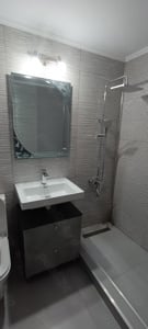 Proprietar. vand apartament cu 2 camere - imagine 7