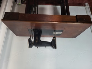 Masina de cusut veche - imagine 4