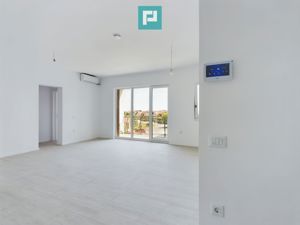 Apartament nou cu 3 camere, în Via Carmina! - imagine 5