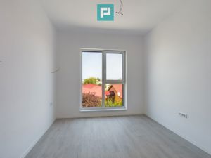 Apartament nou cu 3 camere, în Via Carmina! - imagine 9