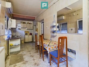 Apartament la curte comună cu terasă pavată! - imagine 11