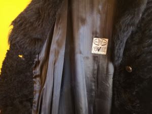 Vând blana de astrahan lunga - imagine 2