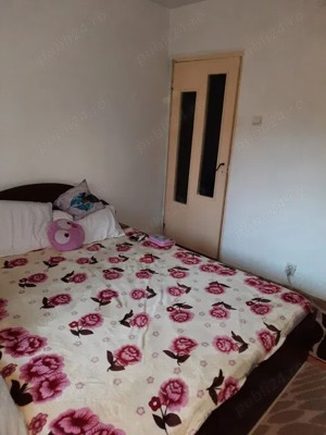 Apartament cu 2 camere decomandat în zona Aradului parter inalt centrala proprie - imagine 2