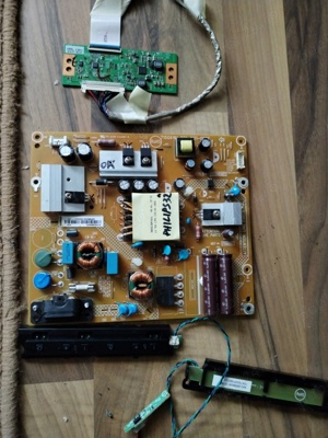 Sursa 715G6161-P01-w21 de Philips 32"