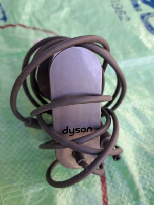 Dyson alimentator 26.10v aspirator