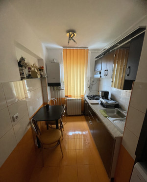 Apartament cu 3 camere de vanzare, Dealul Florilor - imagine 7