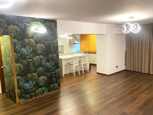 Apartament 4 camere Marriott - Catedrala neamului renovat integral mobilat si utilat - imagine 2