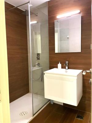 Apartament 4 camere Marriott - Catedrala neamului renovat integral mobilat si utilat - imagine 7