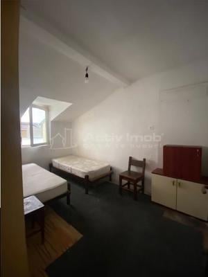 4 camere in vila-zona ultracentrala, Piata Victoriei, de renovat