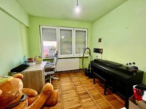 Apartament spațios cu 3 camere | Central - imagine 3