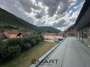 Casa de lux, cu vedere panoramica asupra muntilor, 2600mp teren Gura Raului - imagine 11