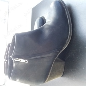 Ghete marca Minelli mărimea 37 piele - imagine 2