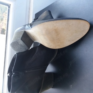 Ghete marca Minelli mărimea 37 piele - imagine 4