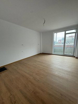 Apartament 120mp, bloc nou, Radauti - imagine 4