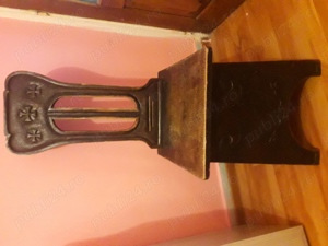 Mobila vintage, diferite piese, scaune, pat,etc,peste 100 ani vechime