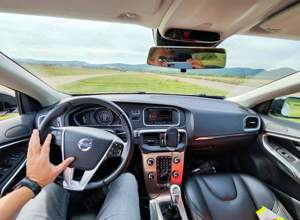 Schimb vând Volvo V40 D4 Cross Country în 5 cilindri, 177 CP - imagine 2