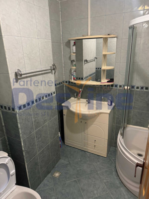 Apartament 2 camere, decomandat, zona ALEXANDRU CEL BUN  - imagine 7