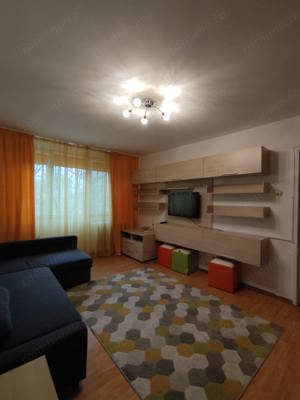  Inchiriere apartament 3 camere Titan - Aleea Postavarului - imagine 2