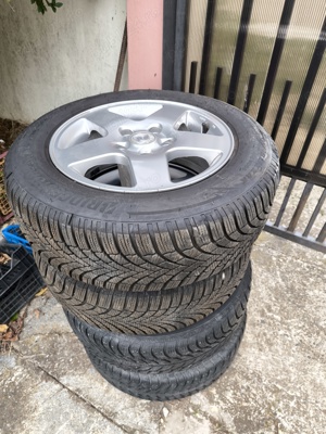 Set Jante Aliaj 15', Mazda, cu Anvelope M+S și Prezoane - ca noi