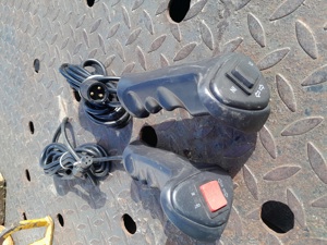 Telecomanda troliu electric 12v cu fir 100 lei Visoli+ power Winch(Kanguroo Winch !! - imagine 3