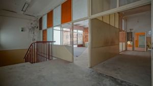 Vânzare clădire comercială in Municipiul Săcele, judetul Brasov - imagine 17