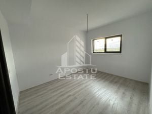 Duplex situat Central cu 4 camere si 3 bai in Mosnita Noua - imagine 16