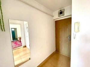 De vânzare apartament cu 2 camere, zona Pietonalul Unirii - imagine 6