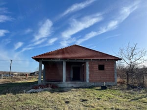 Casa La Roșu Fântânele Arad Casa Se afla Intre Căși Strada Liniștită  - imagine 4