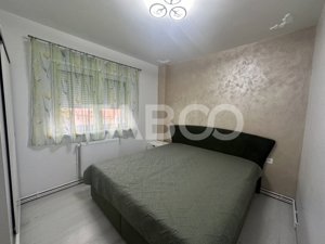 Apartament decomandat renovat 2024 etaj 2 zona Mihai Viteazul - imagine 2