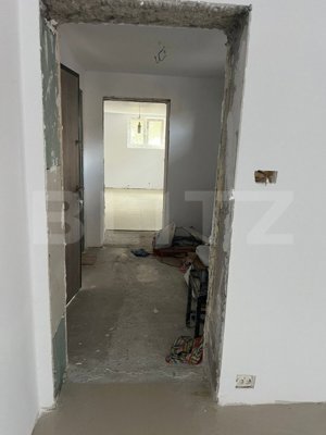 Apartament de vanzare 2 camere, decomandat, zona Jiului - imagine 3