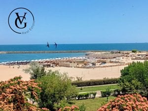 Apartament 3 camere cu vedere la mare- Faleza Nord+ loc de parcare  - imagine 4