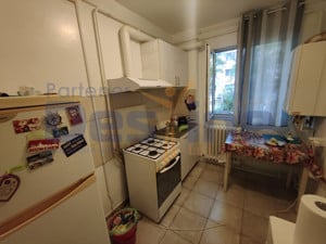 Apartament 4 camere decomandat 81 MP ETAJ 1 - Tătărași - imagine 9