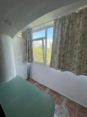 Închiriez apartament 3 camere - imagine 4