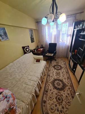 V nzare apartament cu 3camere  - imagine 9