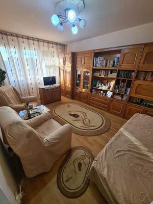 Vânzare apartament cu 3camere  - imagine 3