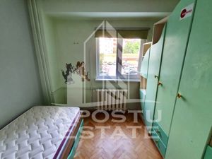 Apartament 4 camere, mobilat utilat, centrala proprie, zona Dambovita - imagine 5