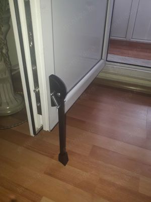 opritor pentru poarta si usi