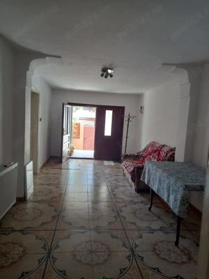 Apartament situat intr-o vila - imagine 10