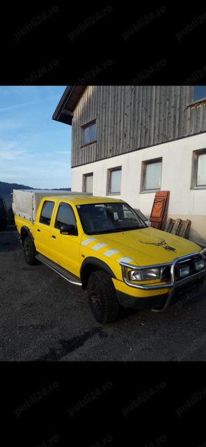 Dezmembrez Mazda b2500