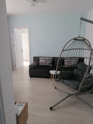 Închiriez apartament 2 camere semidecomandat zona Tomis Nord 